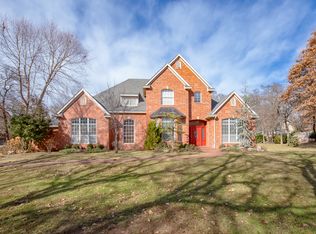 9401 Nawassa Dr, Midwest City, OK 73130