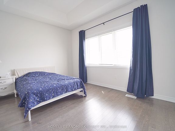 3rd image of 36 Thelma Dr