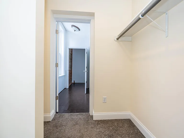 109 S Main St — Photo 22