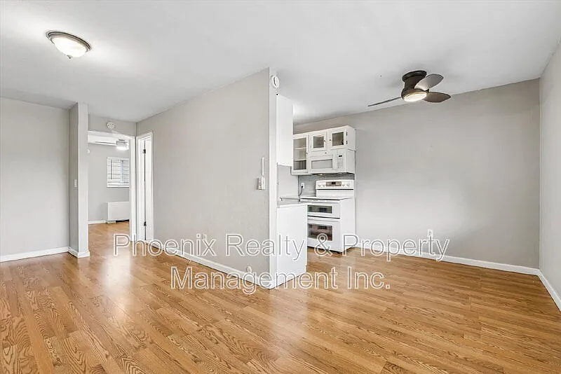 1 bed, 1.0 bath, 608 sqft, $1,600 — Photo 3