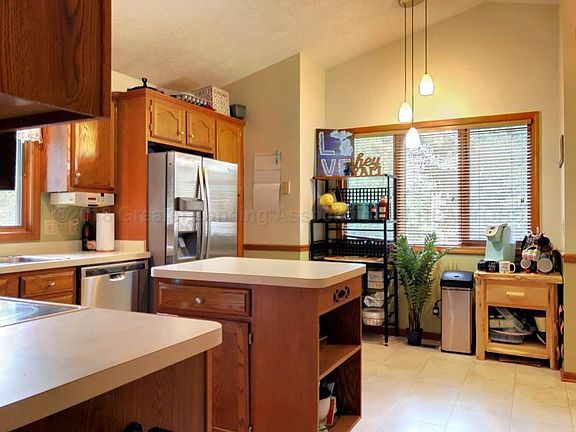 3rd image of 305 E Herbison Dr