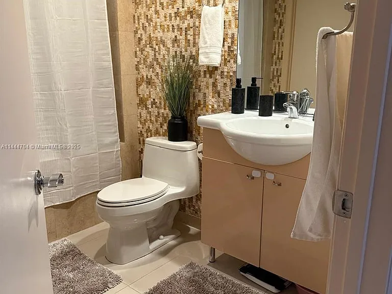 1830 S Ocean Dr #1107 — Photo 16