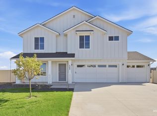 588 N Palaestra Ave, Eagle, ID 83616