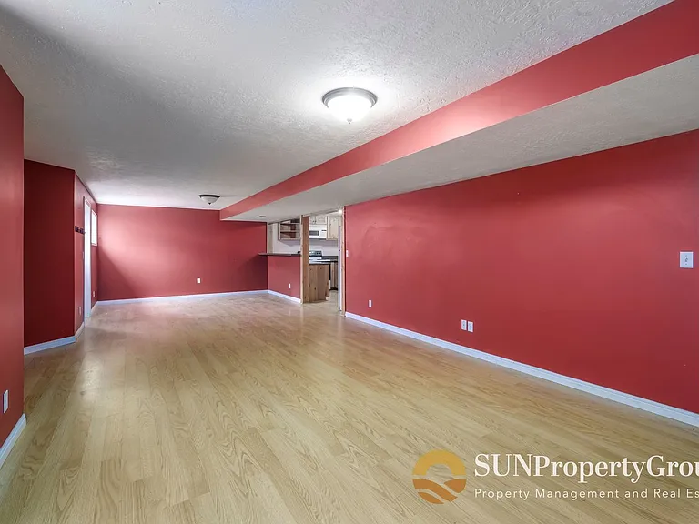 1316 W Kodiak Way — Photo 9