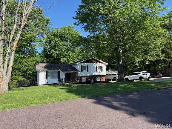 3rd image of 1775 Burley Rd