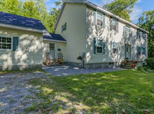 155 Rolling Hill Dr, Naples, ME 04055