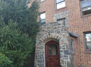 2 Stonelea Pl #4, New Rochelle, NY 10801
