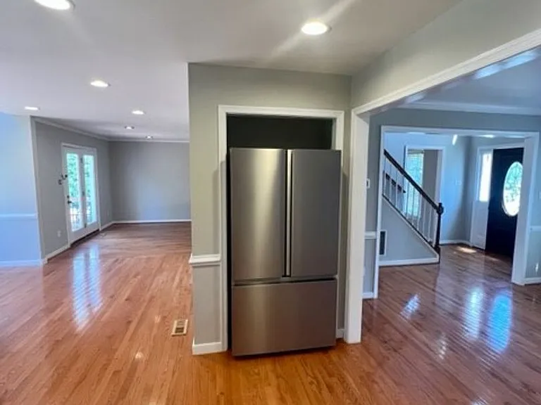 5736 Lake West Ter — Photo 14