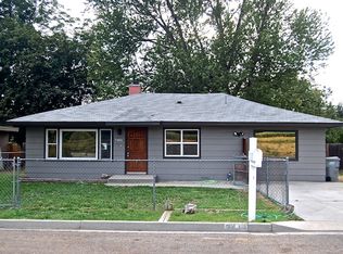 2411 Hird Ave, Caldwell, ID 83605