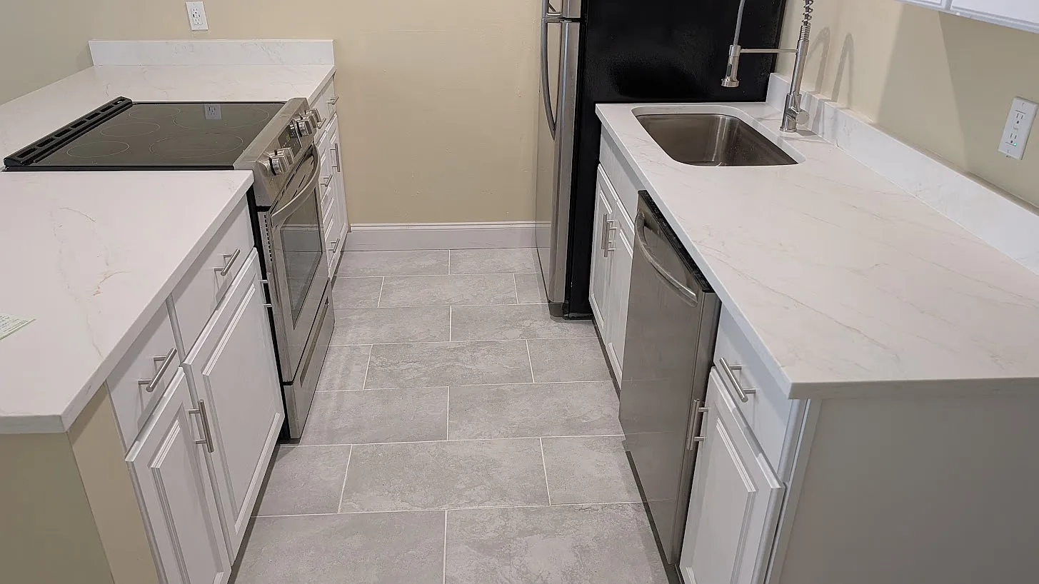 1 bed, 700 sqft, $1,785 — Photo 2