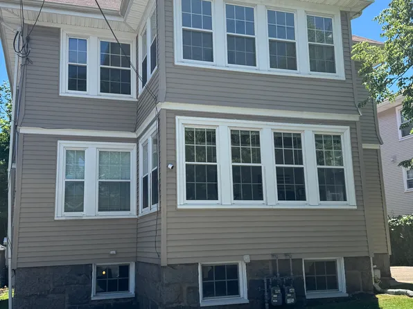 13 Berry St #13, Quincy, MA 02169