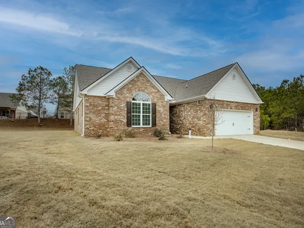 1007 Towne Cir, Social Circle, GA 30025