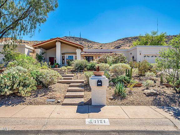 3rd image of 1121 W ASTER Drive