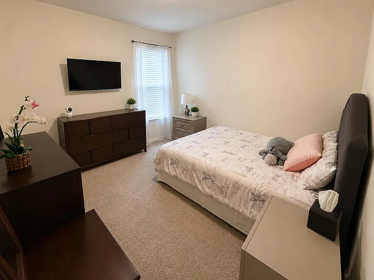1008 Mosby Ln — Photo 9