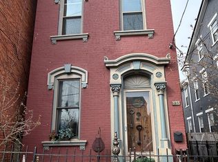 833 Main St, Covington, KY 41011