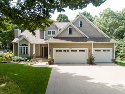 10087 Hiawatha Dr, West Olive, MI, 49460