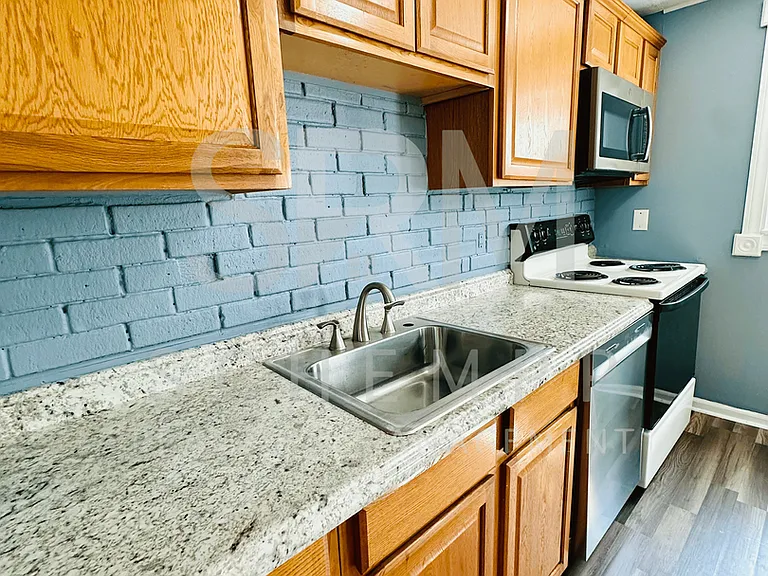 8507 Bost Ln — Photo 7