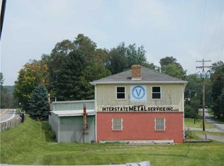 1101 Davis Rd, Butler, PA 16001