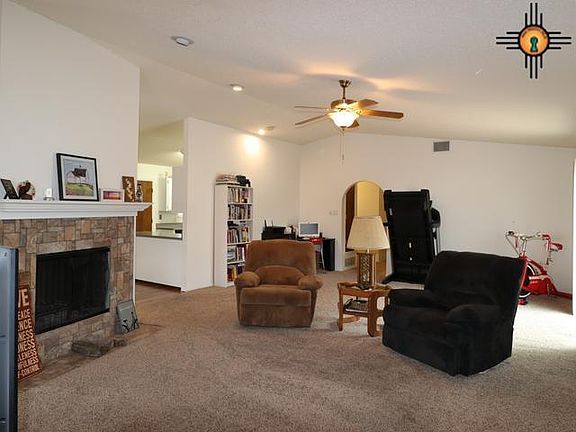 5th image of 3612 Linkwood Ln