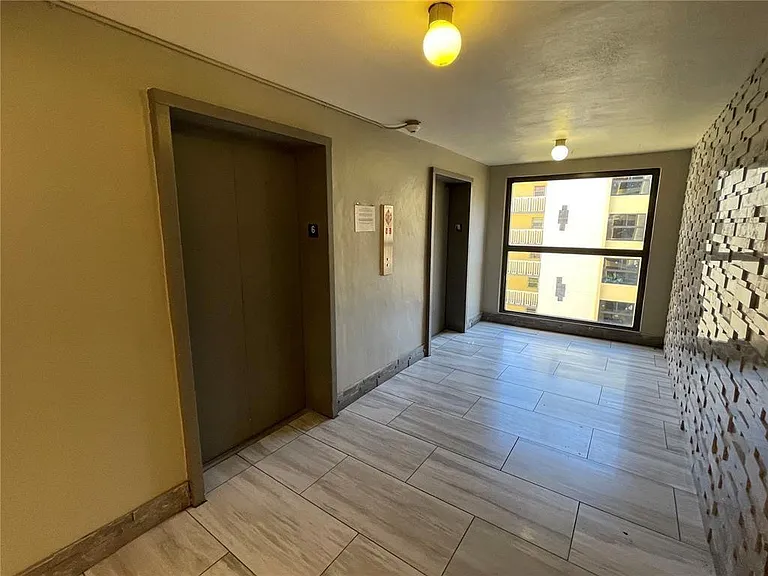 15600 NW 7th Ave #516 — Photo 14