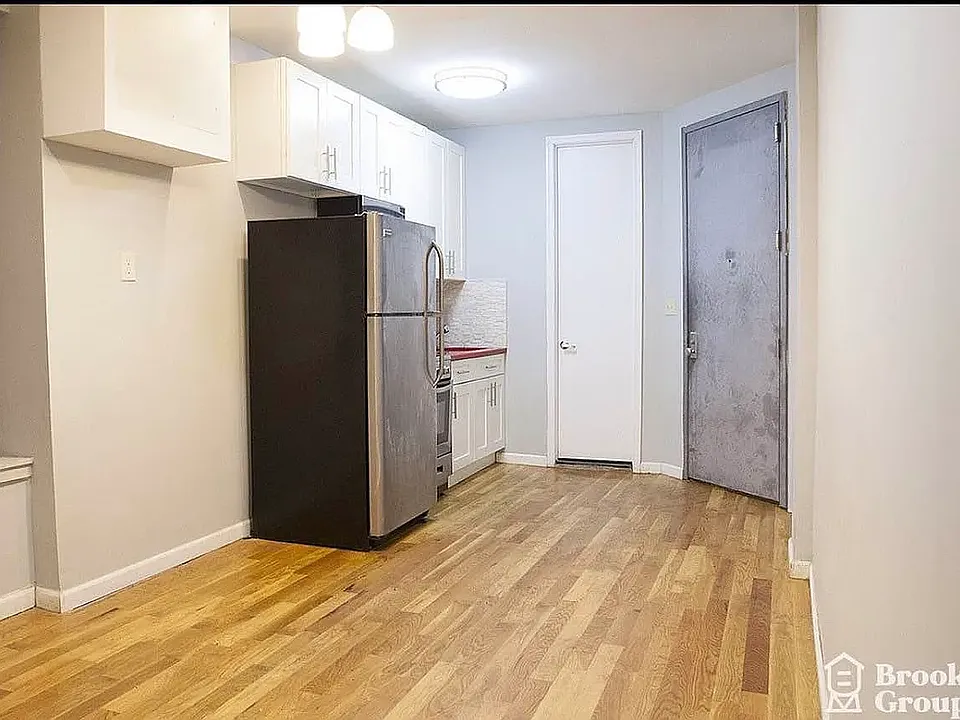347 Linden St #3C