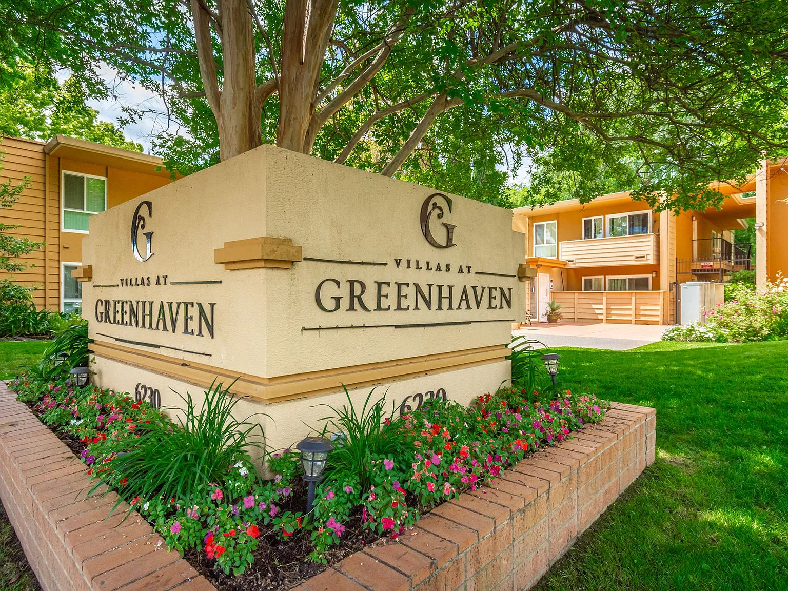 Villas at Greenhaven — Photo 2