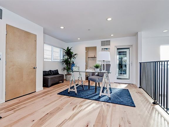 3rd image of 519 N Gertruda Ave