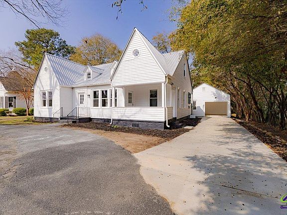 5th image of 1205 Swift St