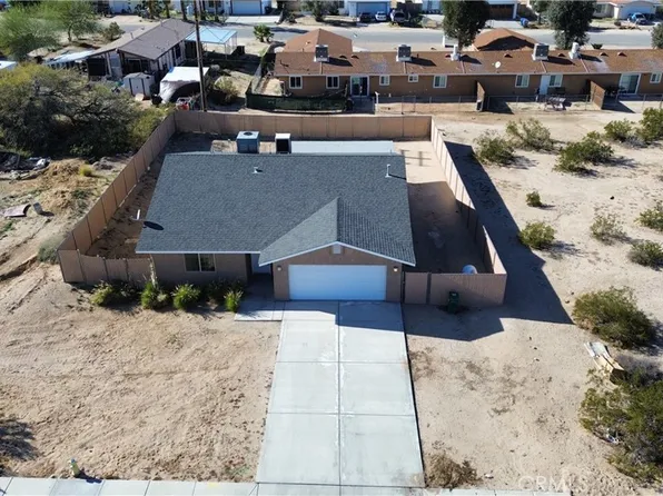 6352 Smoketree Ave, Twentynine Palms, CA 92277