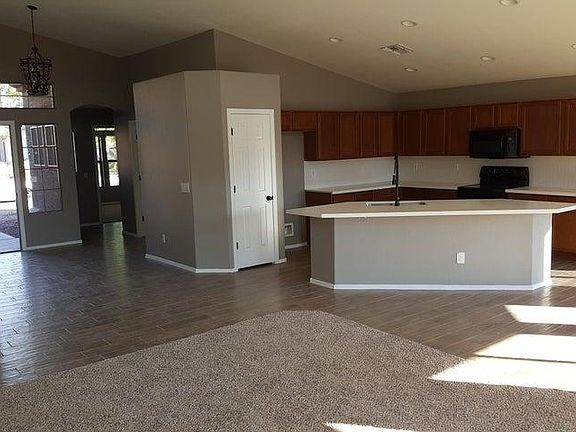 3rd image of 13327 W Acapulco Ln