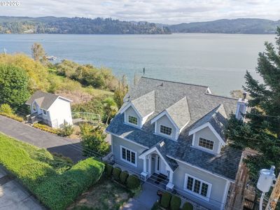 1368 Bayview St, North Bend, OR, 97459