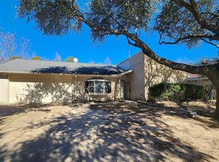 6526 Rolling Mill Dr, Houston, TX 77088
