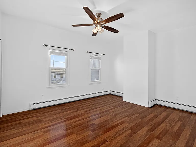 104 McAdoo Ave — Photo 10