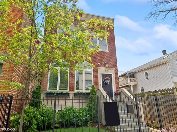 2121 W Race Ave, Chicago, IL 60612
