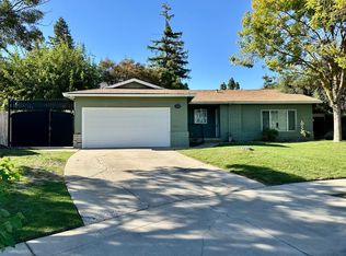 5683 N Rafael Ave, Fresno, CA 93711