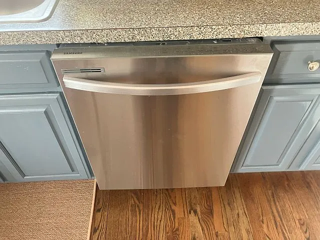 2 bed, $2,195 — Photo 3