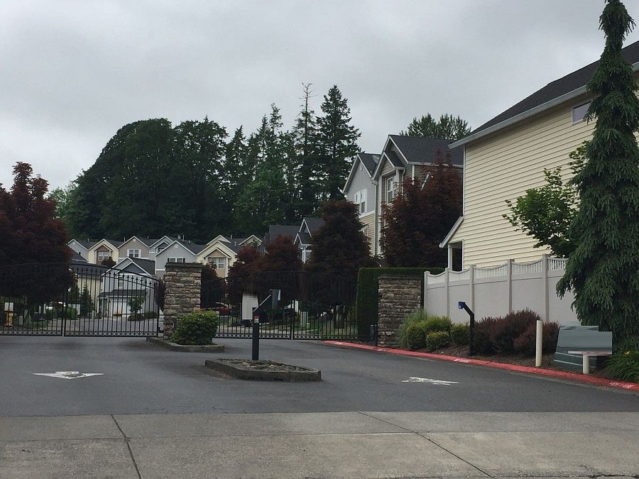 1st image of 2206 NE 140th St