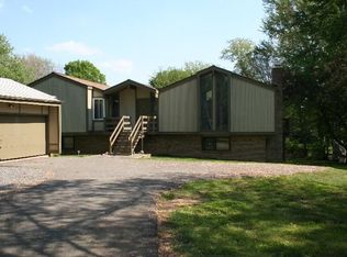 11905 Bennett Rd, Herndon, VA 20171