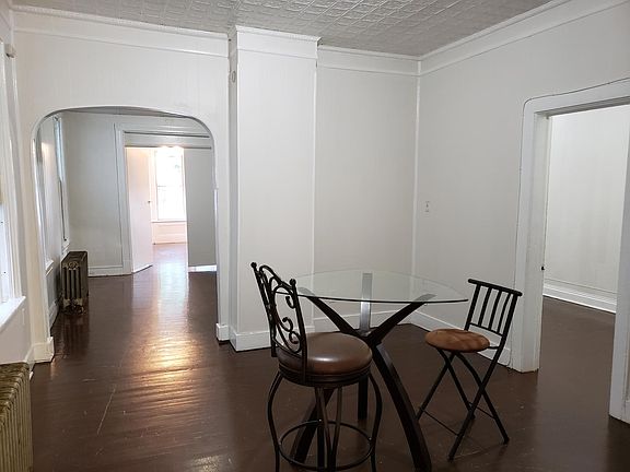 5th image of 8 Park Ave Fl 2