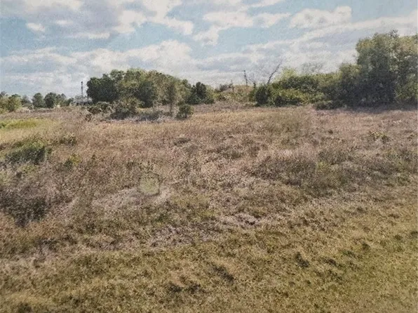 4215 8th St SW, Lehigh Acres, FL 33976