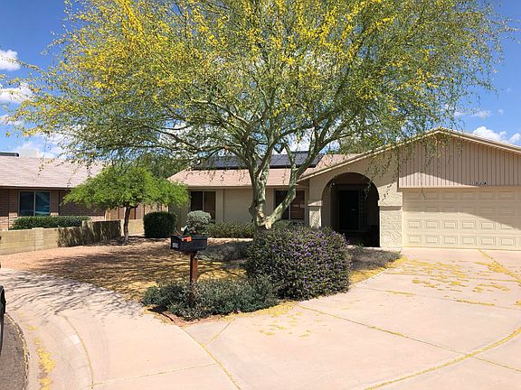 2nd image of 1528 E Chilton Dr