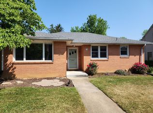 15 E Market St, Lititz, PA 17543