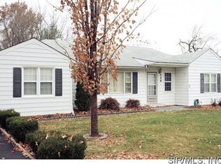 126 S Kingdom St, Bethalto, IL 62010