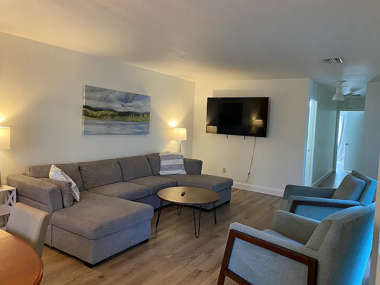 1781 SE Linpark Ct — Photo 17