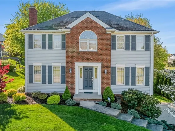 4012 Forest Dr, Aliquippa, PA 15001