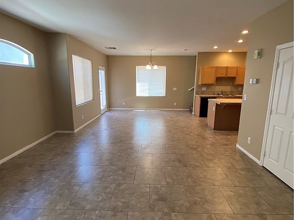 4th image of 8953 Tamar Sage Ct