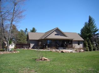 68 Crossover Trl, Galax, VA 24333