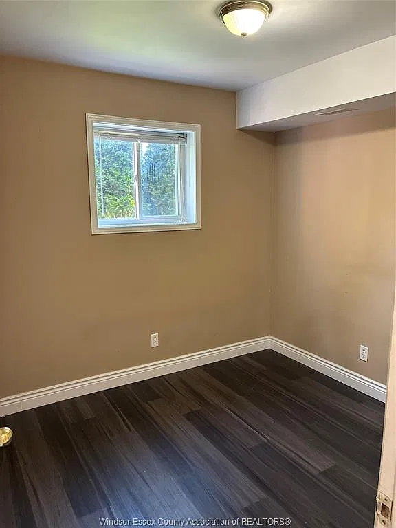 3 bed, $1,550 — Photo 4