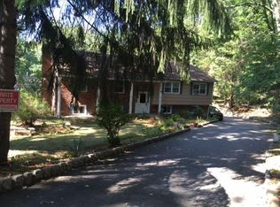 116 Waughaw Rd, Towaco, NJ 07082