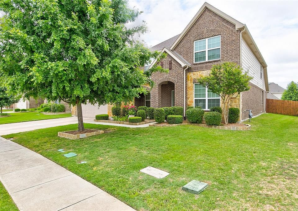 1st image of 7933 Caldelana Way